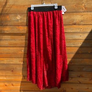 NWT Lularoe Lucy Red Lace Ankle Skirt Large